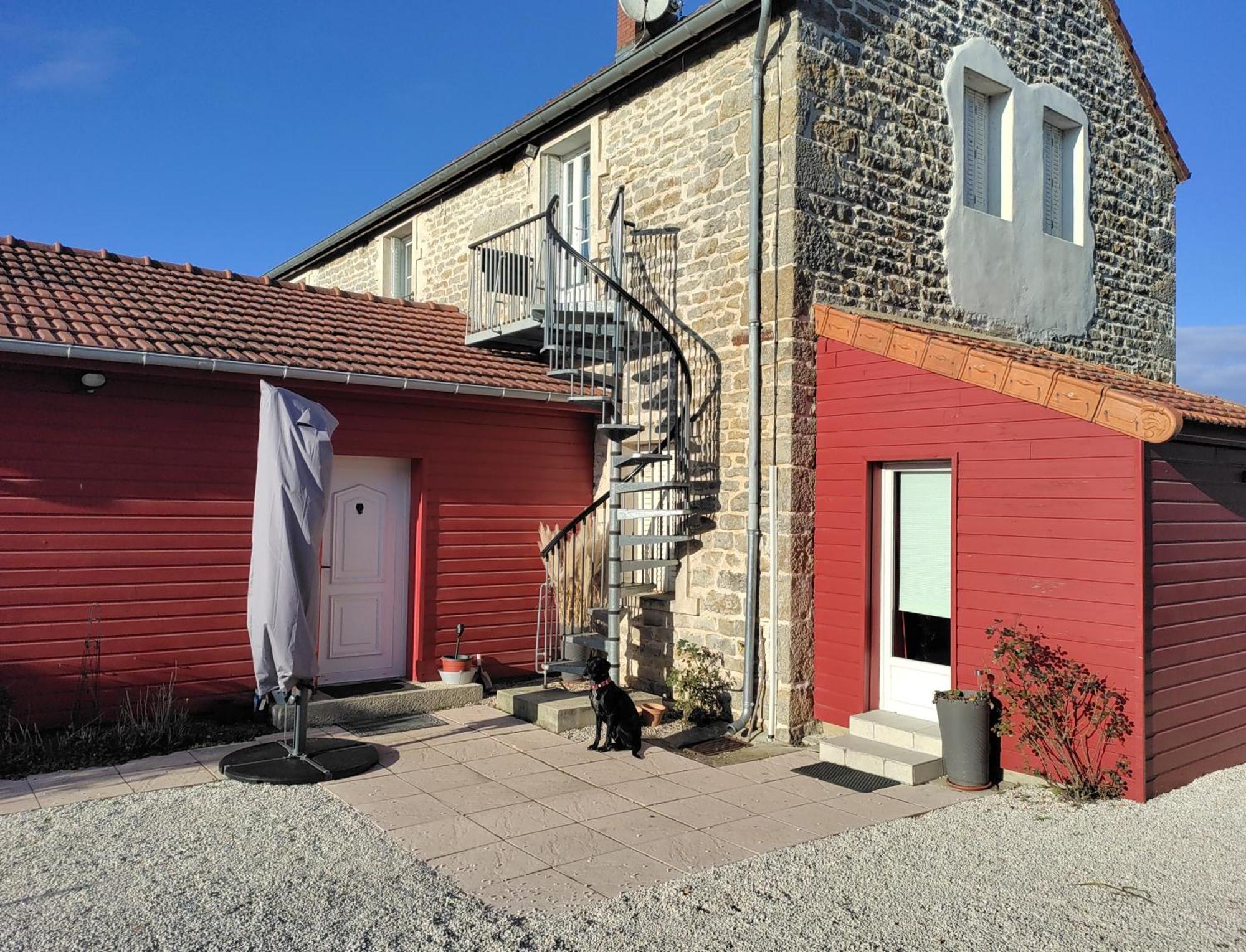 Calme Au Canal De Centre Dennevy Exterior foto